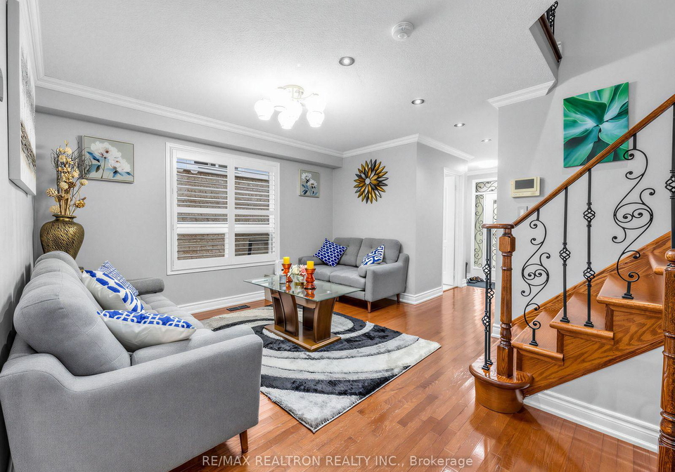 15-middlecote-drive-ajax-ontario-e13795834