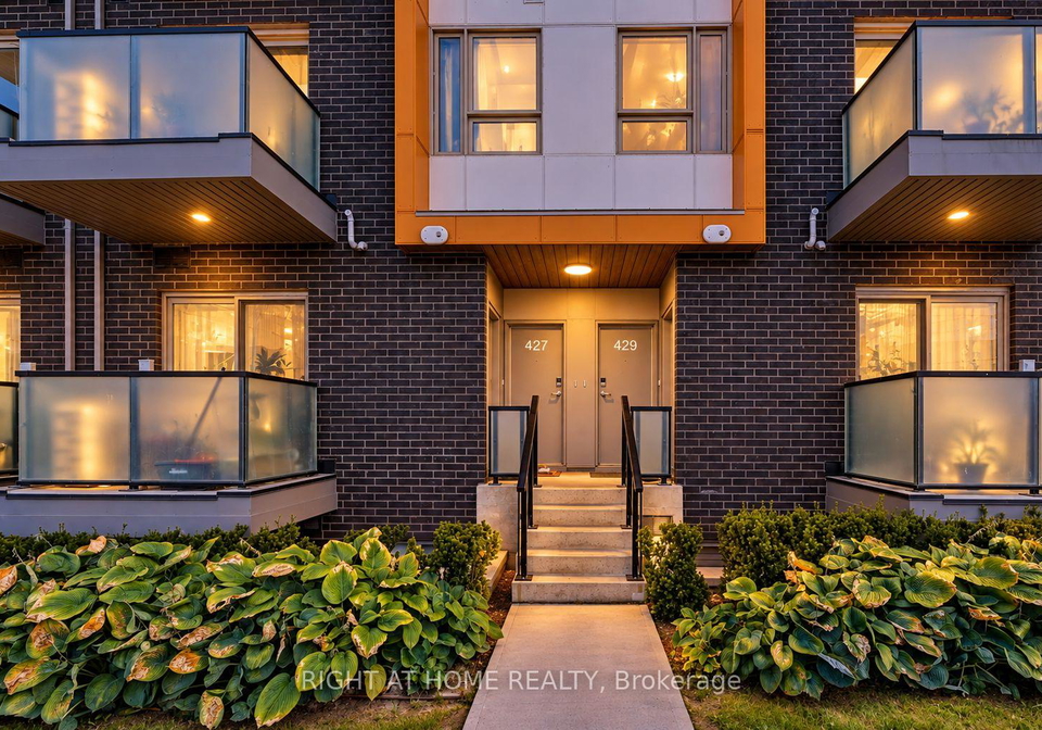 2789-eglinton-avenue-e-toronto-scarborough-ontario-e13796154