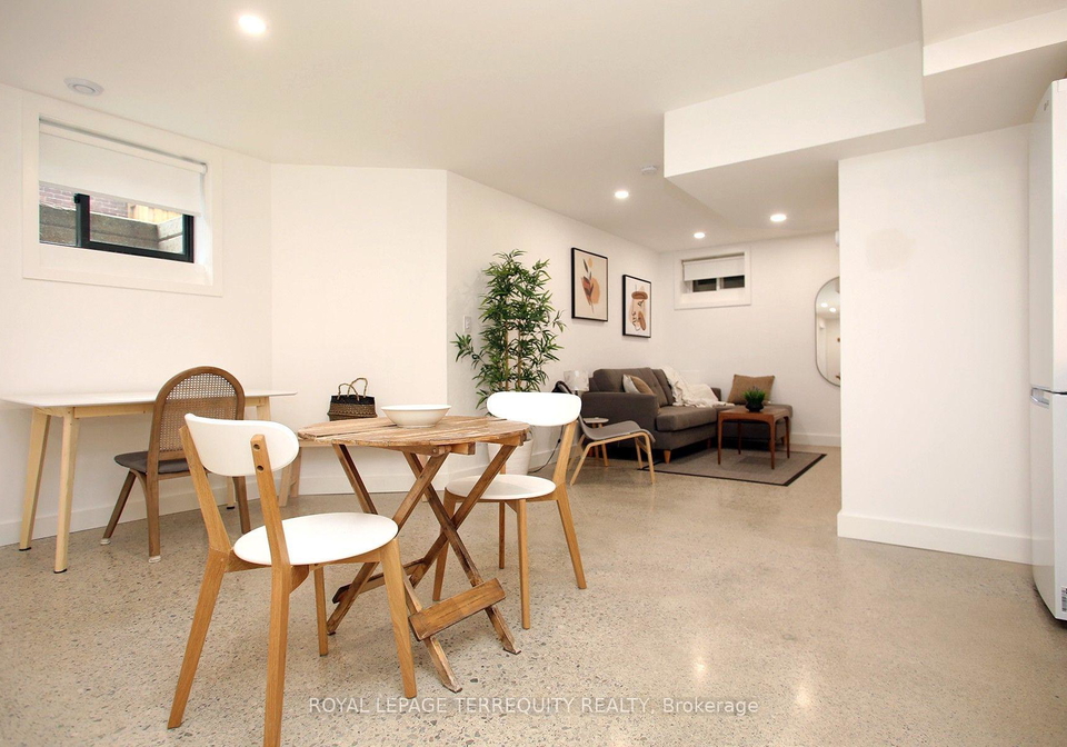 354-main-street-toronto-east-york-ontario-e13796252