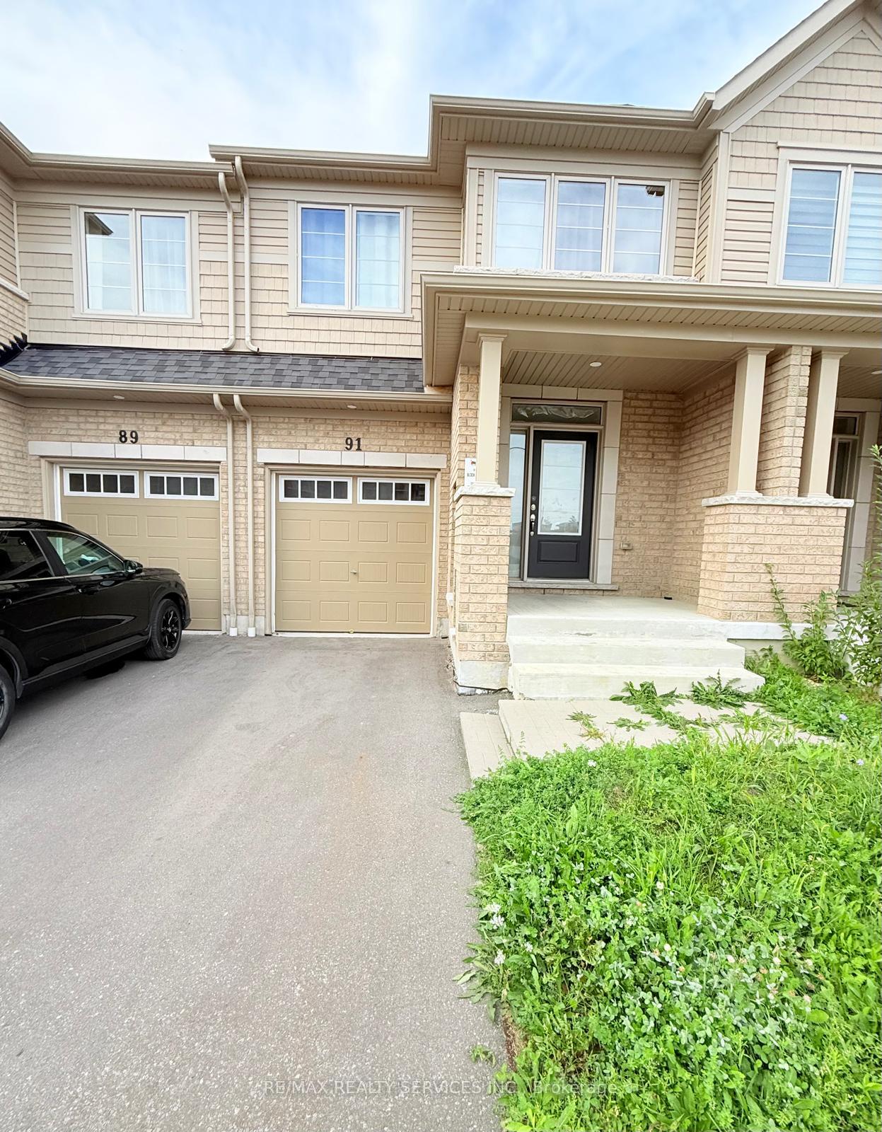 91-air-dancer-crescent-oshawa-ontario-e13796522