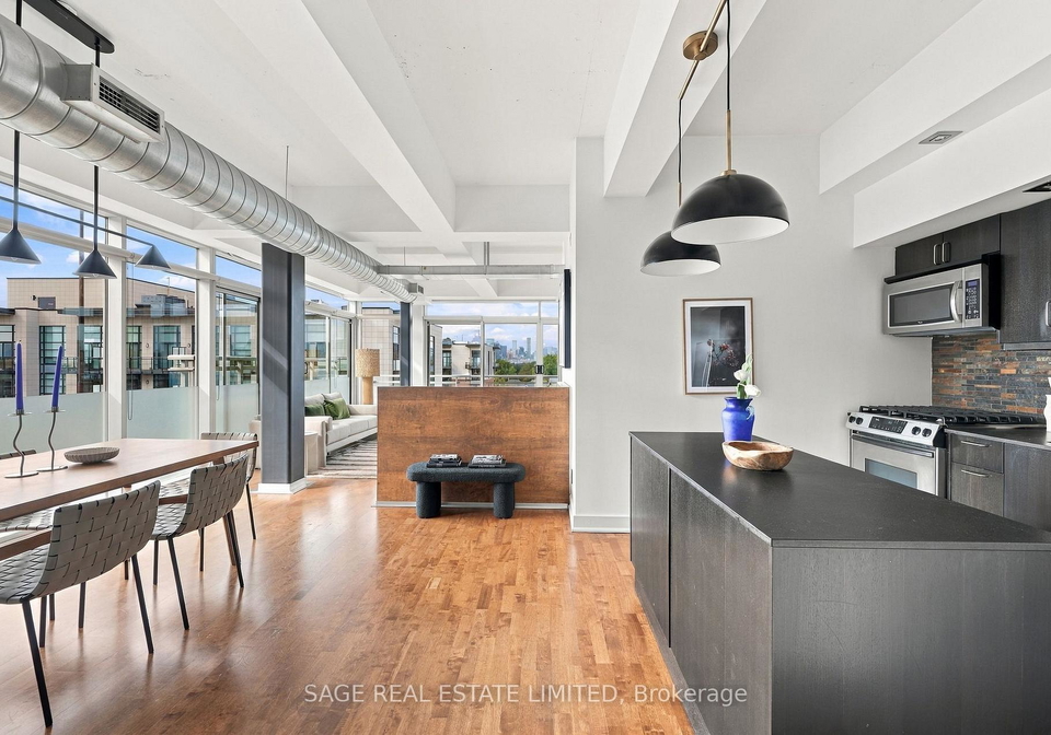 233-carlaw-avenue-toronto-toronto-ontario-e13796874