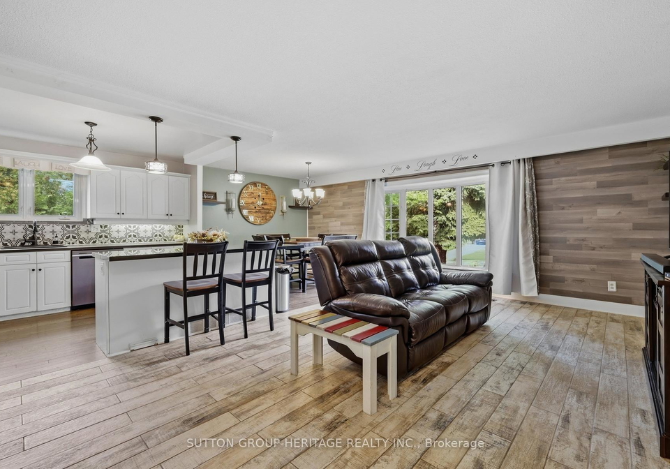 20-strathy-road-ajax-ontario-e13797060