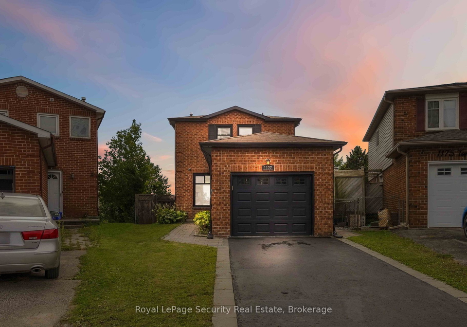 1177-tanzer-court-pickering-ontario-e13797242