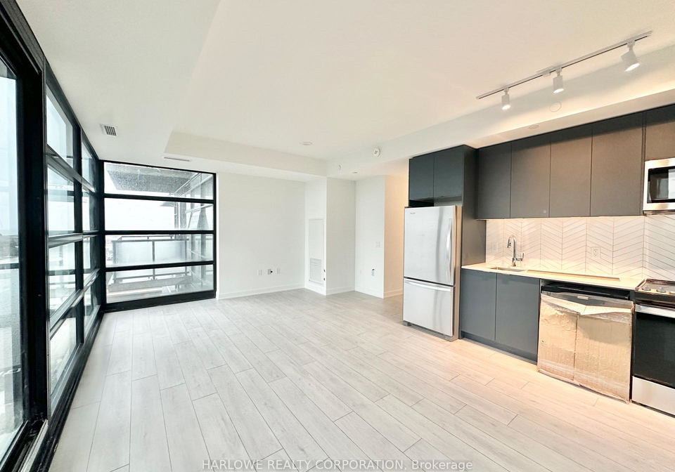 1606-charles-street-whitby-ontario-e13797284