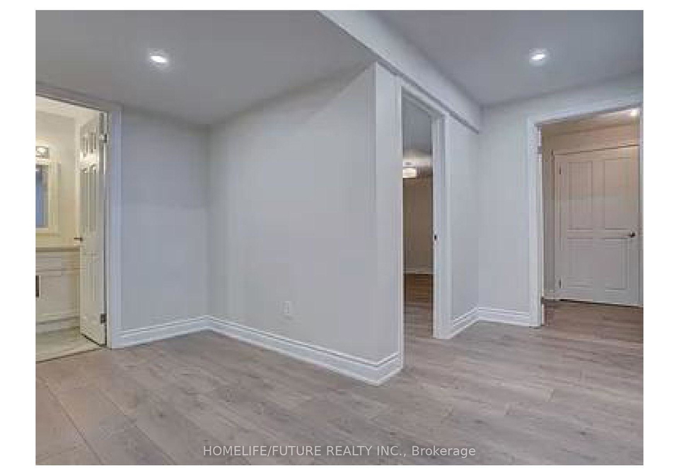 76-dalmatian-crescent-toronto-scarborough-ontario-e13797382