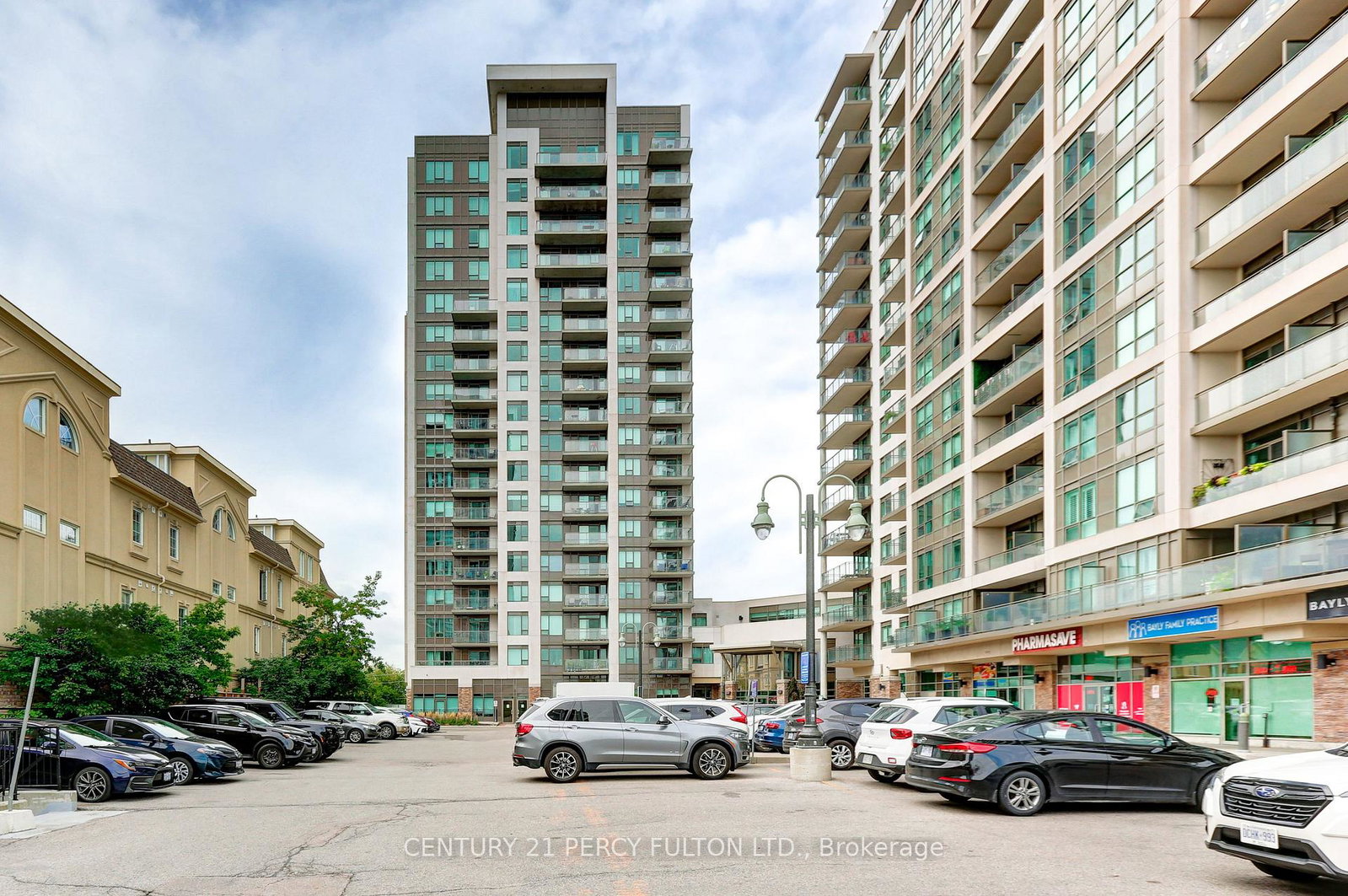 1215-bayly-street-pickering-ontario-e13797432
