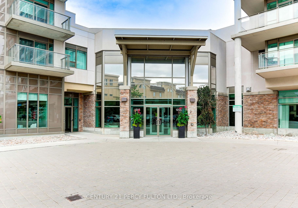 1215-bayly-street-pickering-ontario-e13797432