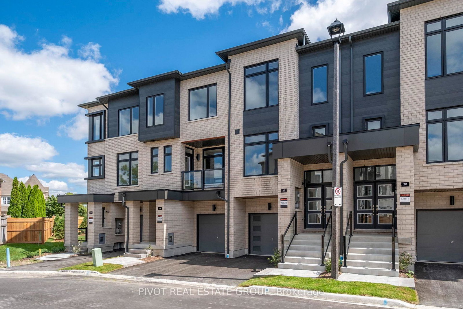 26-observatory-way-whitby-ontario-e13798100