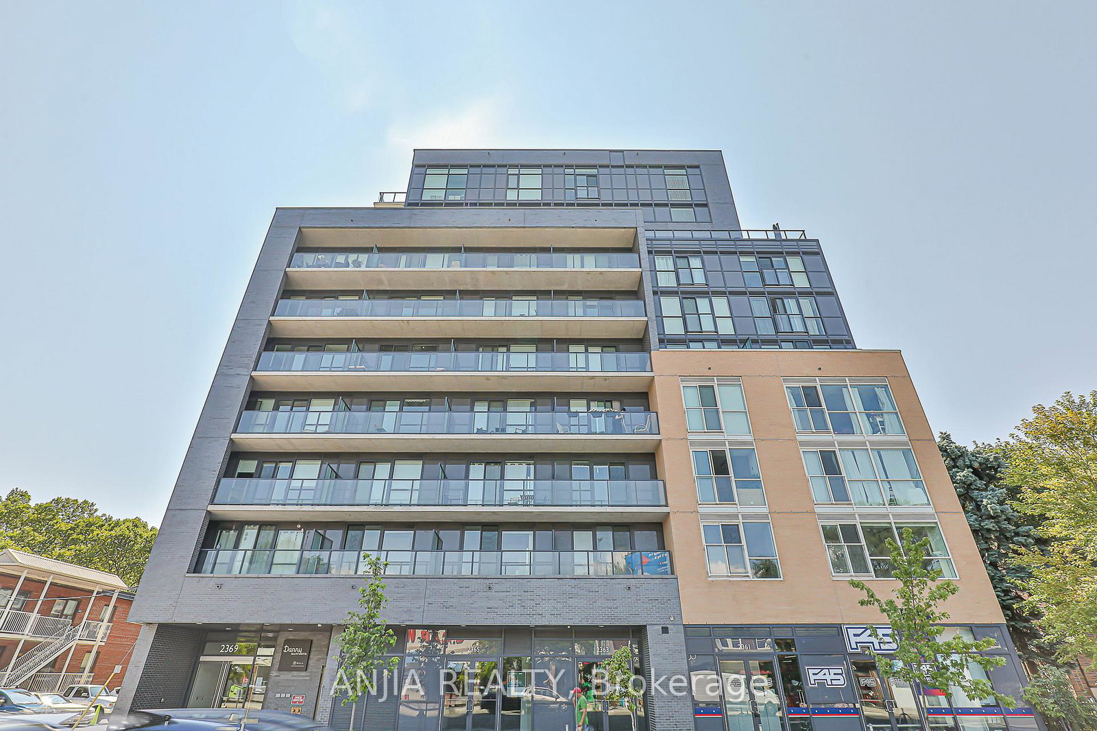 2369-danforth-avenue-toronto-toronto-ontario-e13798272