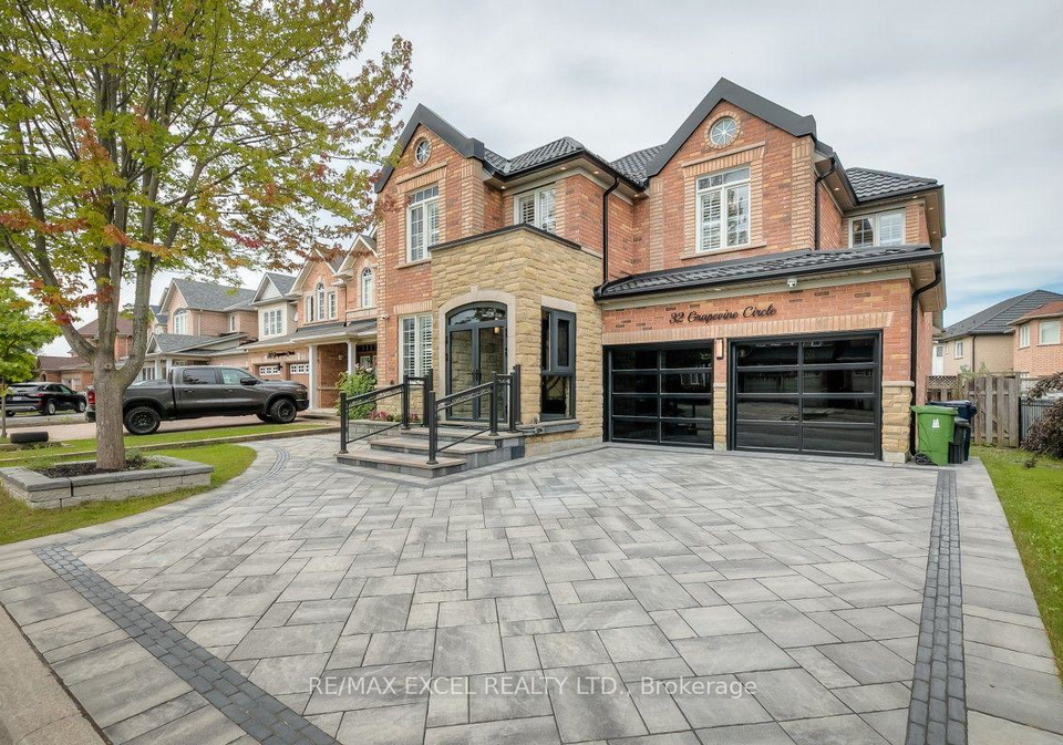 32-grapevine-circle-toronto-scarborough-ontario-e13798566