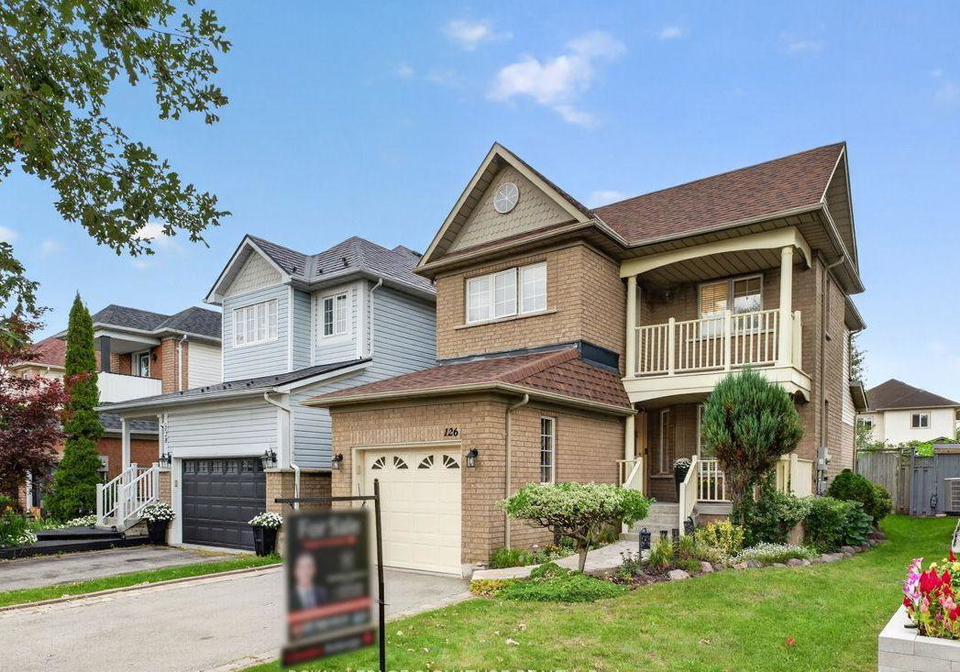 126-whitby-shores-greenway-whitby-ontario-e13799108