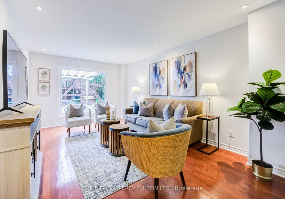 608-beckworth-square-pickering-ontario-e13799146