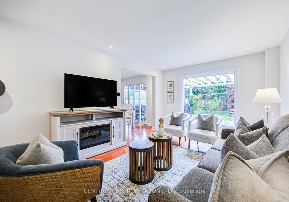 608-beckworth-square-pickering-ontario-e13799146