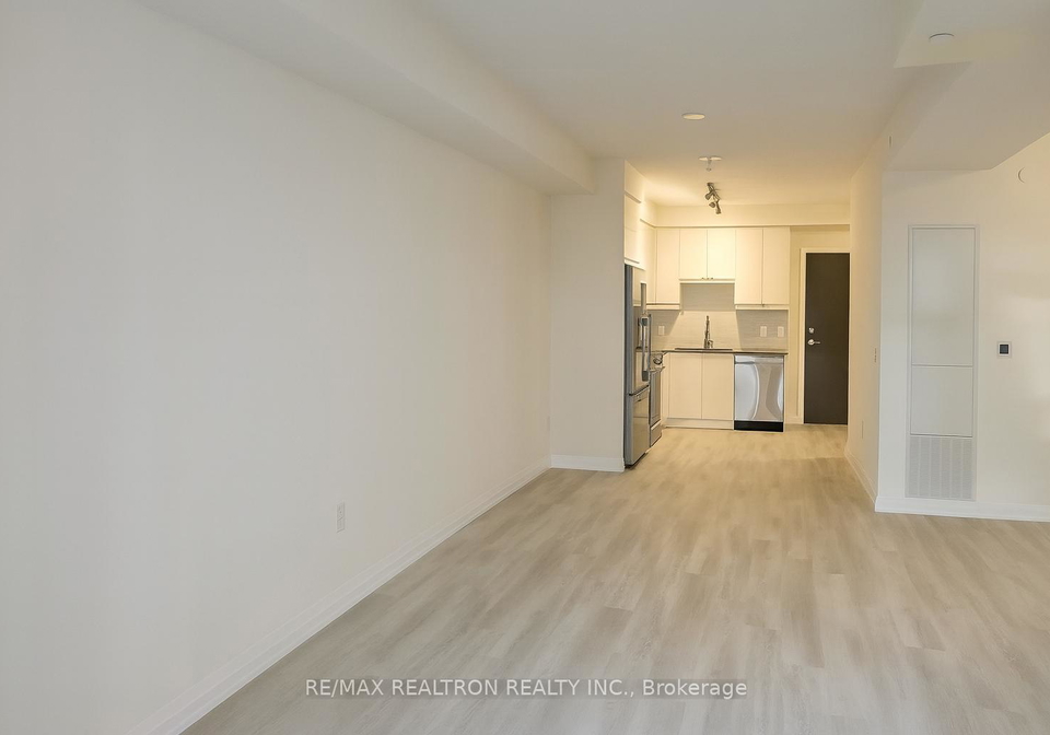 3270-sheppard-avenue-e-toronto-scarborough-ontario-e13799388
