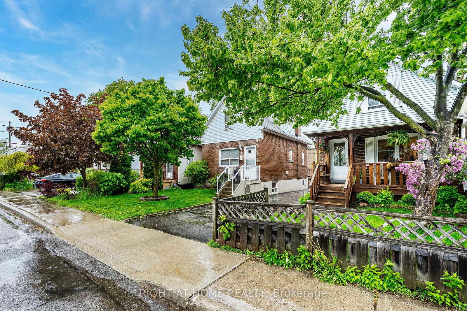 8-savoy-avenue-toronto-east-york-ontario-e13799524
