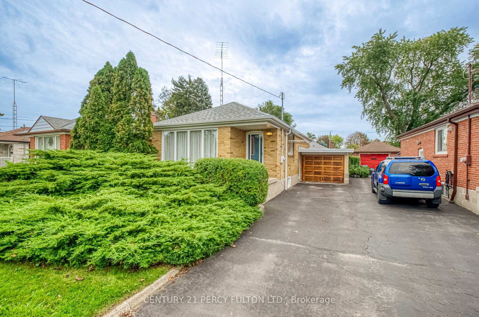 13-graylee-avenue-toronto-scarborough-ontario-e13800302