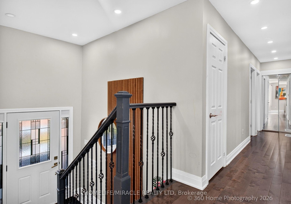 696-sheppard-avenue-pickering-ontario-e13800596