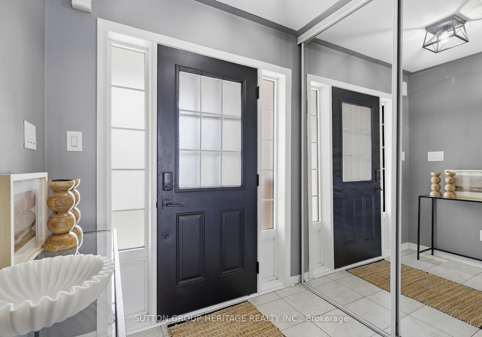 1431-glaspell-crescent-oshawa-ontario-e13800964
