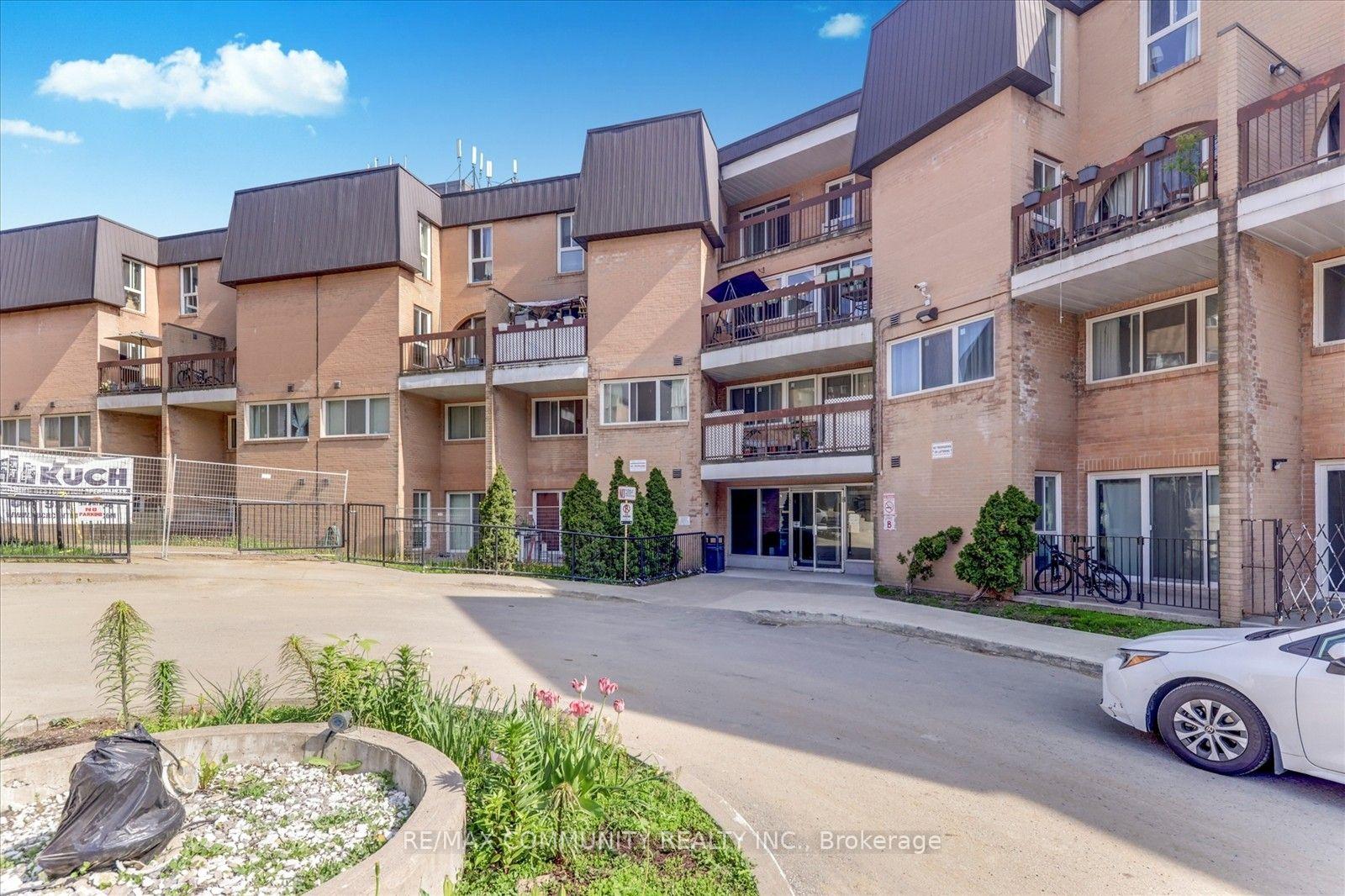 100-mornelle-court-toronto-scarborough-ontario-e13801176