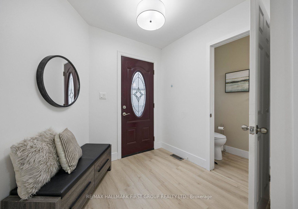 4-lowder-place-whitby-ontario-e13801234