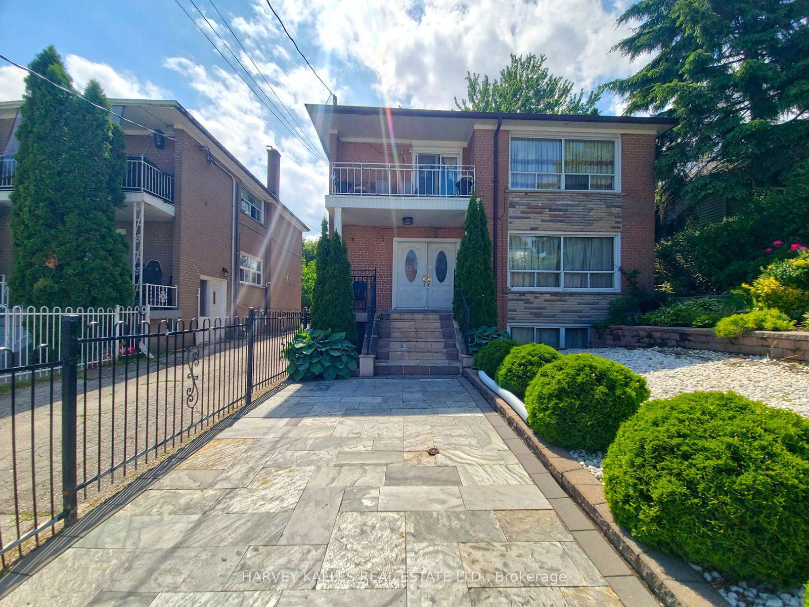 8-medford-avenue-toronto-scarborough-ontario-e13801534