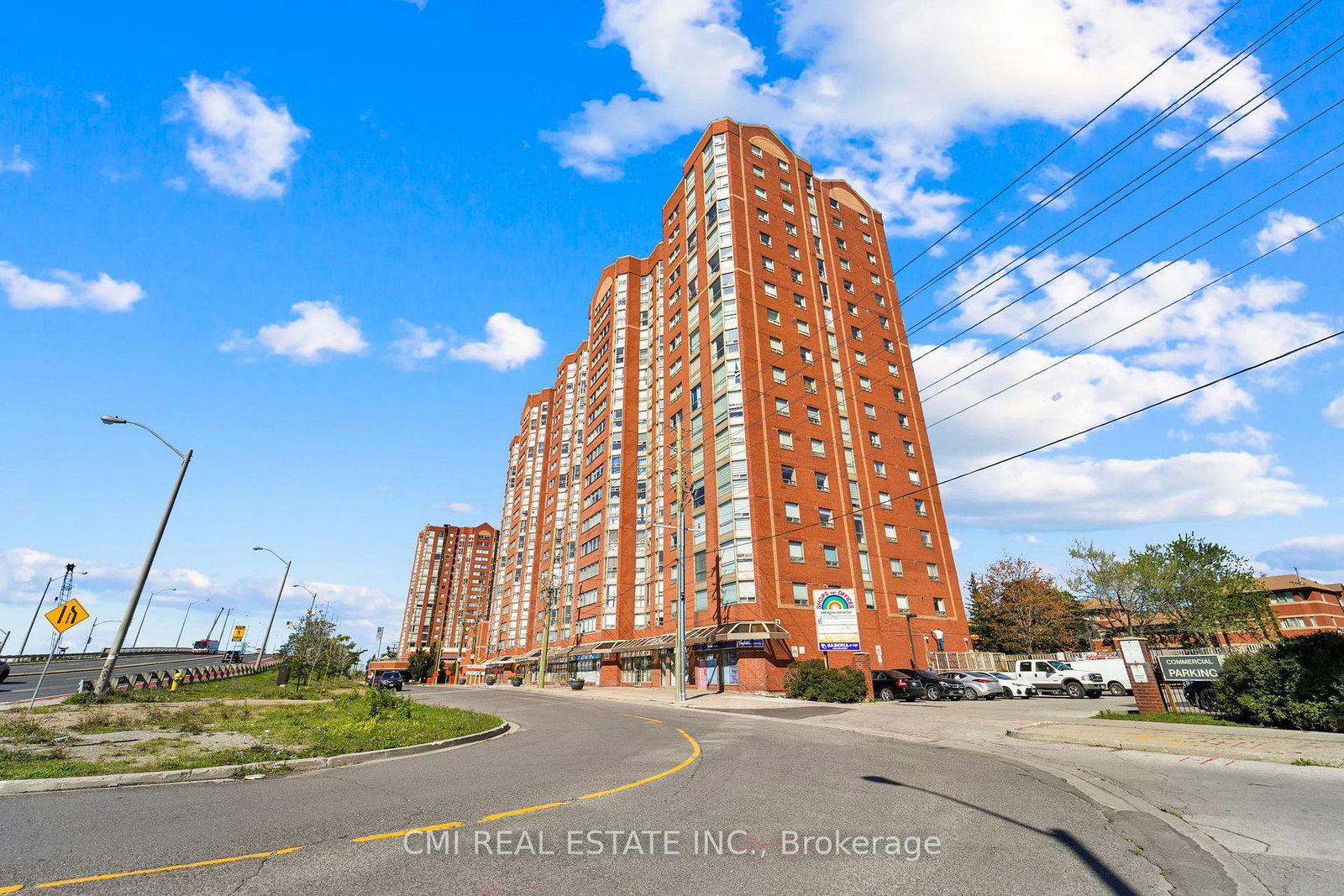 2466-eglinton-avenue-e-toronto-scarborough-ontario-e13801860