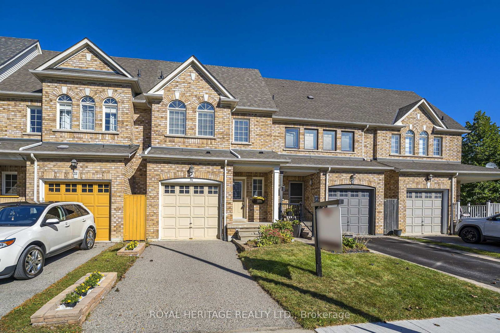 34-gateway-court-whitby-ontario-e13802310