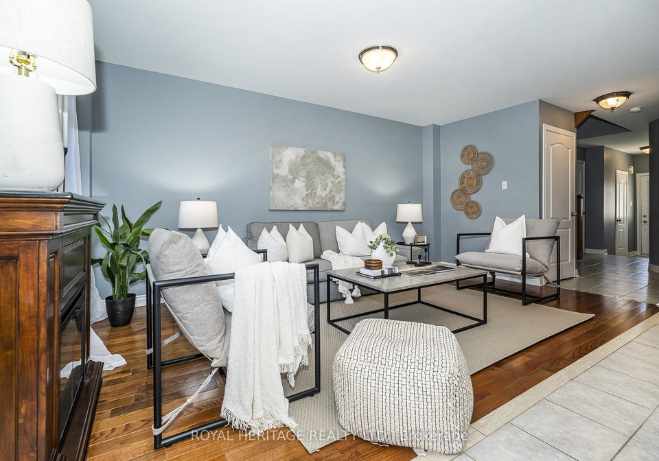 34-gateway-court-whitby-ontario-e13802310