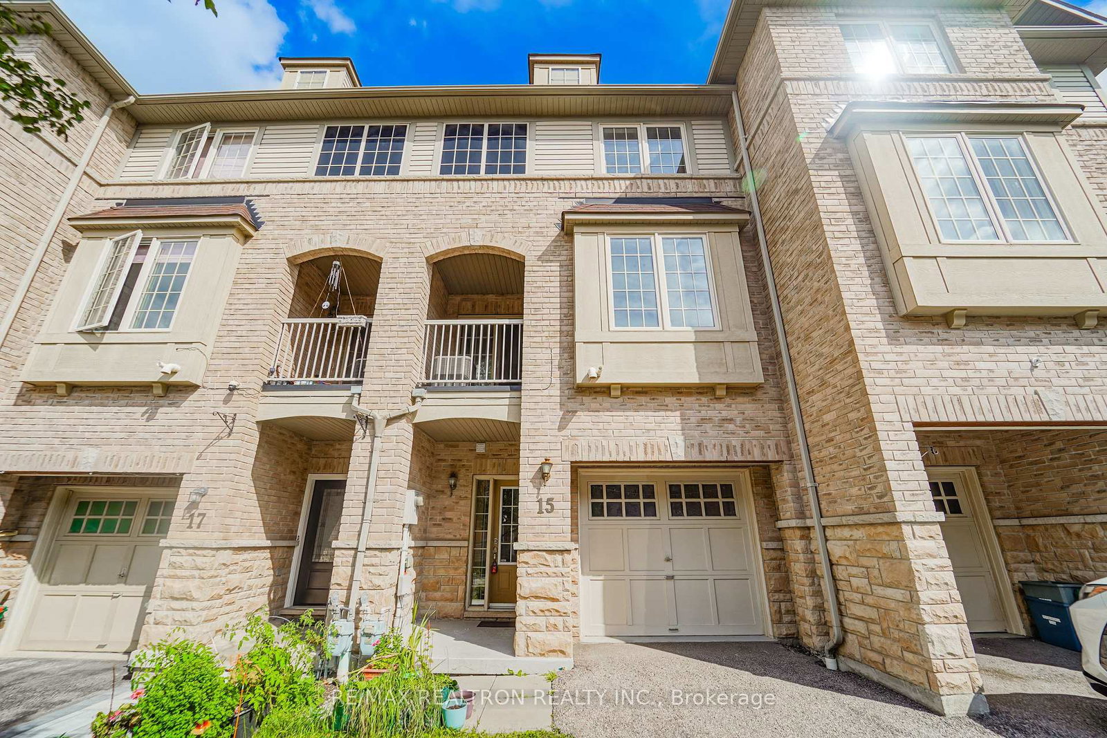 15-blunden-road-ajax-ontario-e13802334