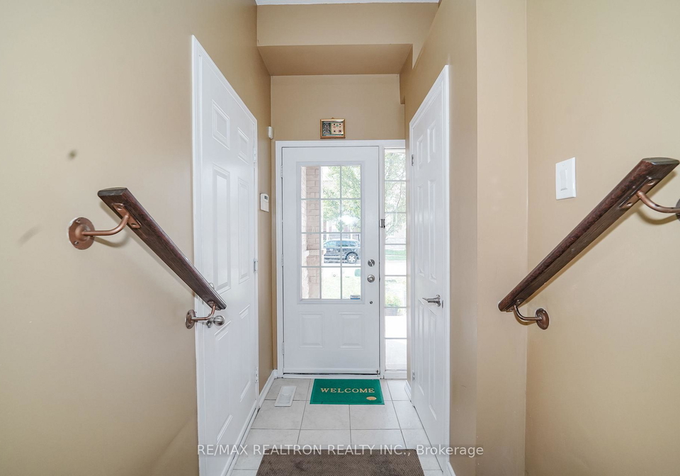 15-blunden-road-ajax-ontario-e13802334