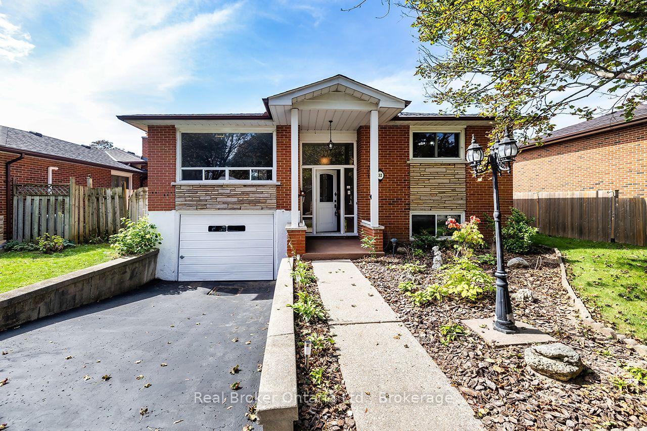 32-strike-avenue-clarington-ontario-e13802352