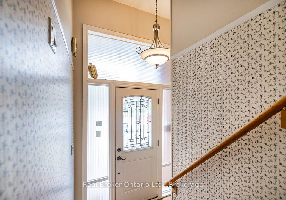 32-strike-avenue-clarington-ontario-e13802352