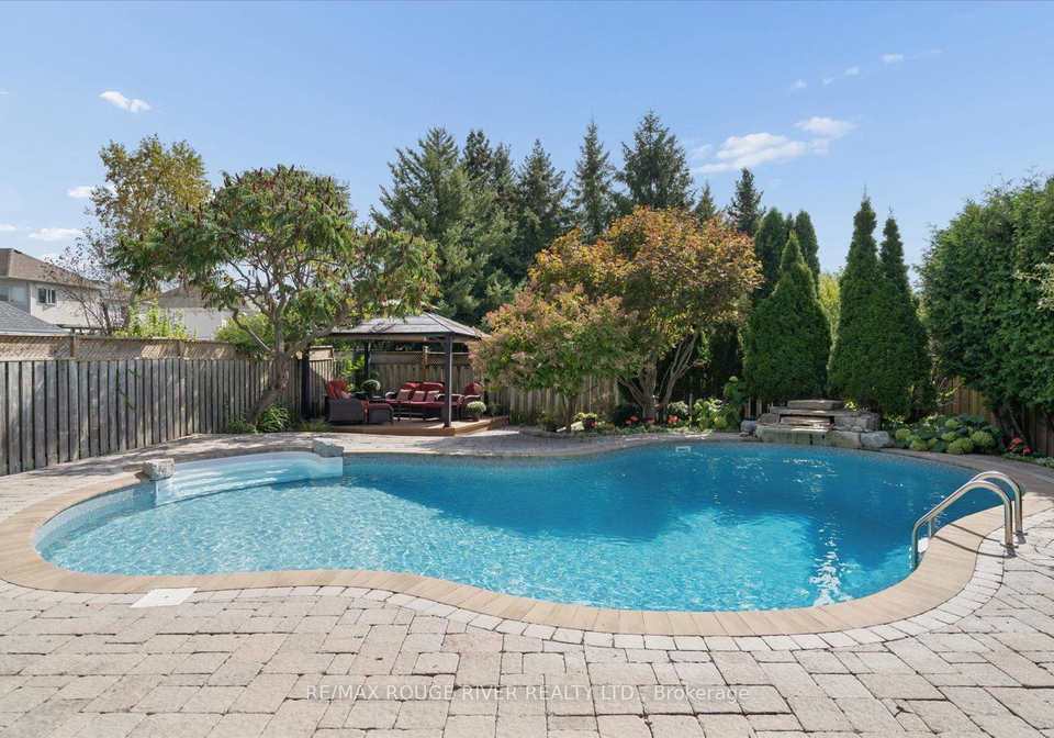 84-bedell-crescent-whitby-ontario-e13802384