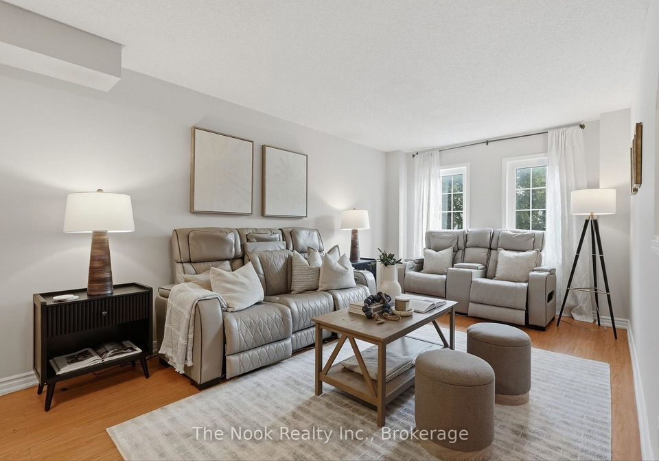 33-aspen-park-way-whitby-ontario-e13802504