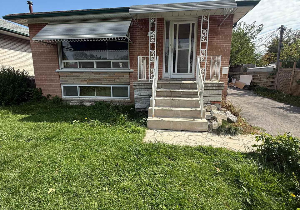 3-baybrook-crescent-toronto-scarborough-ontario-e13802956