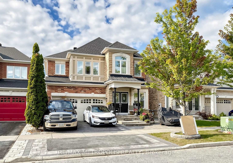 67-styles-crescent-ajax-ontario-e13803536
