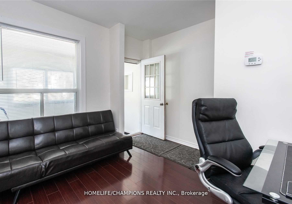 106-lamb-avenue-toronto-toronto-ontario-e13803864