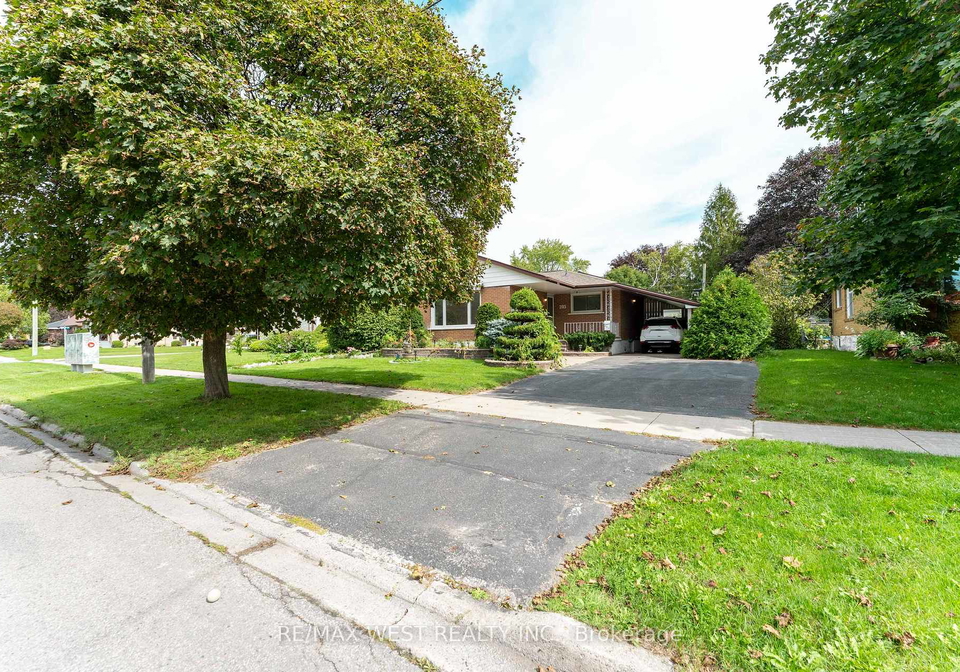 203-lupin-drive-whitby-ontario-e13803866
