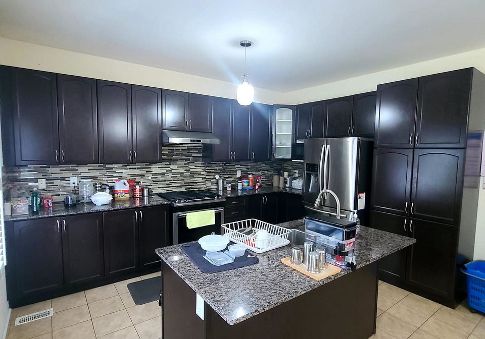 1601-dusty-drive-pickering-ontario-e13804450