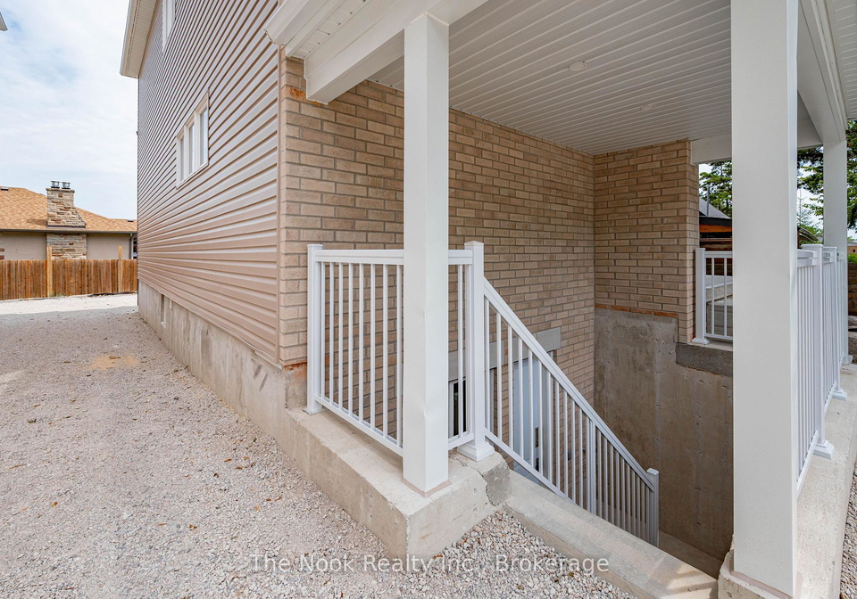 40thorton-road-n-oshawa-ontario-e13804570