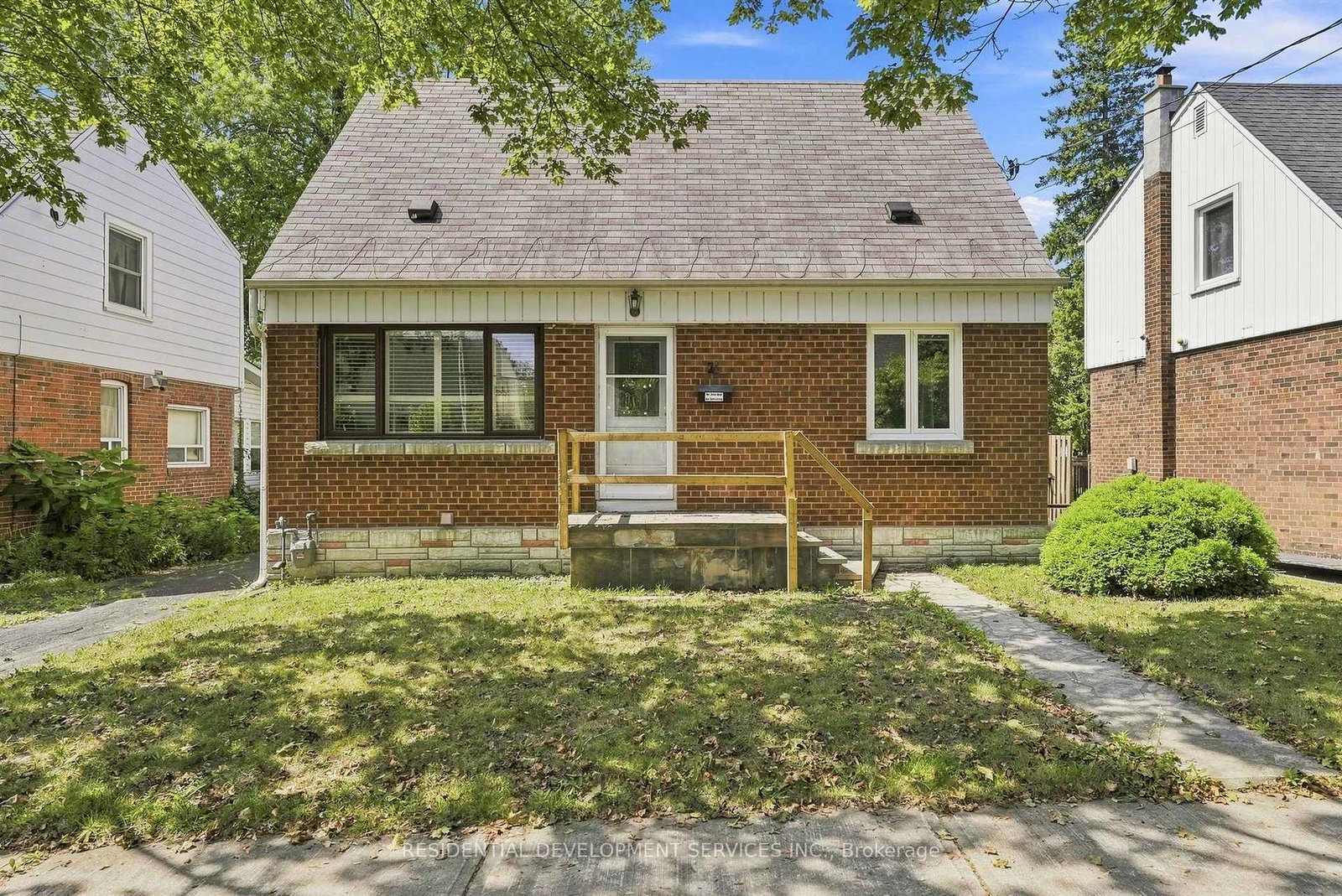 21-eastgate-crescent-toronto-scarborough-ontario-e13805332