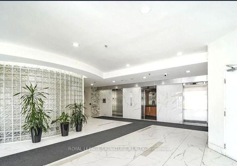 2550-lawrence-avenue-e-toronto-scarborough-ontario-e13805898