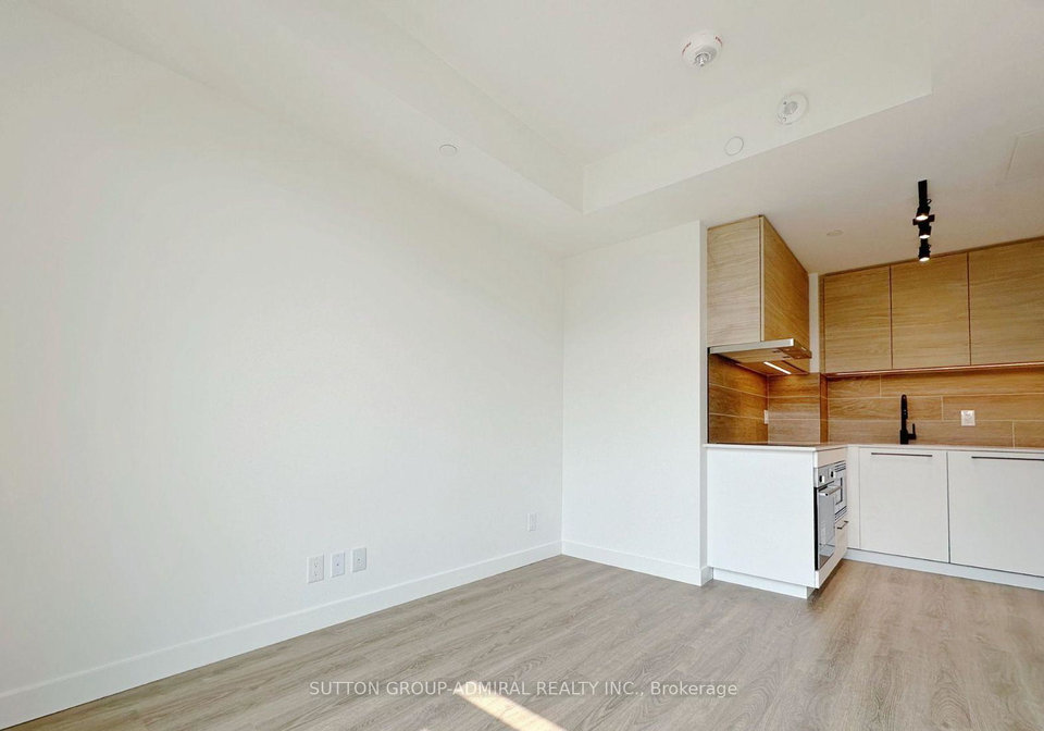 1050-eastern-avenue-toronto-toronto-ontario-e13805964