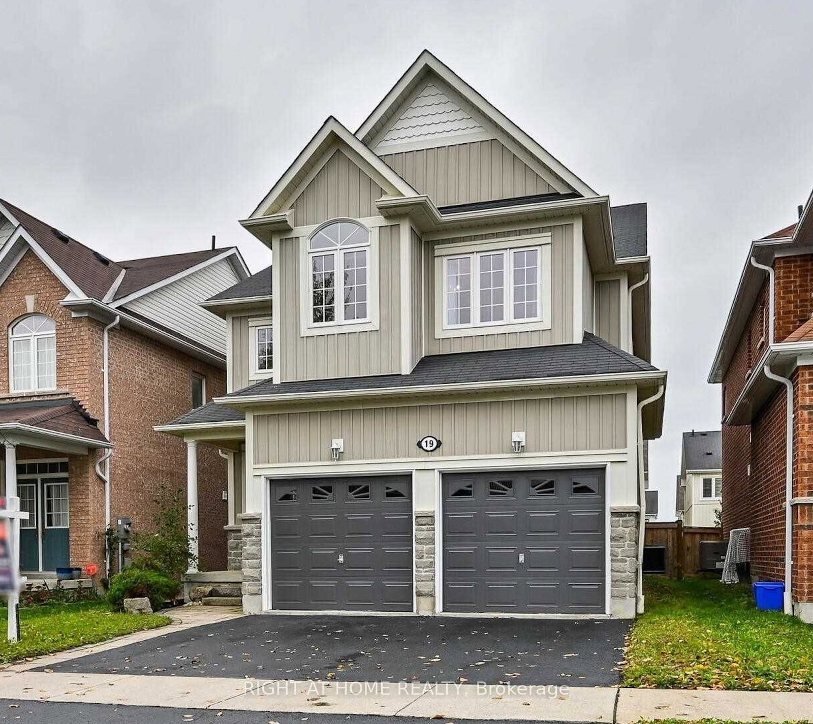 19-shrewsbury-drive-whitby-ontario-e13806716