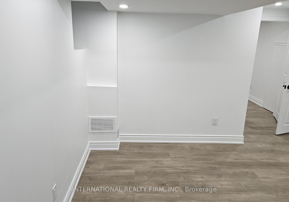 17a-skelton-crescent-ajax-ontario-e13806810