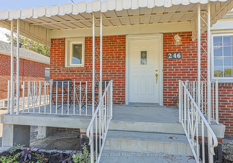 246-ellington-drive-toronto-scarborough-ontario-e13807336