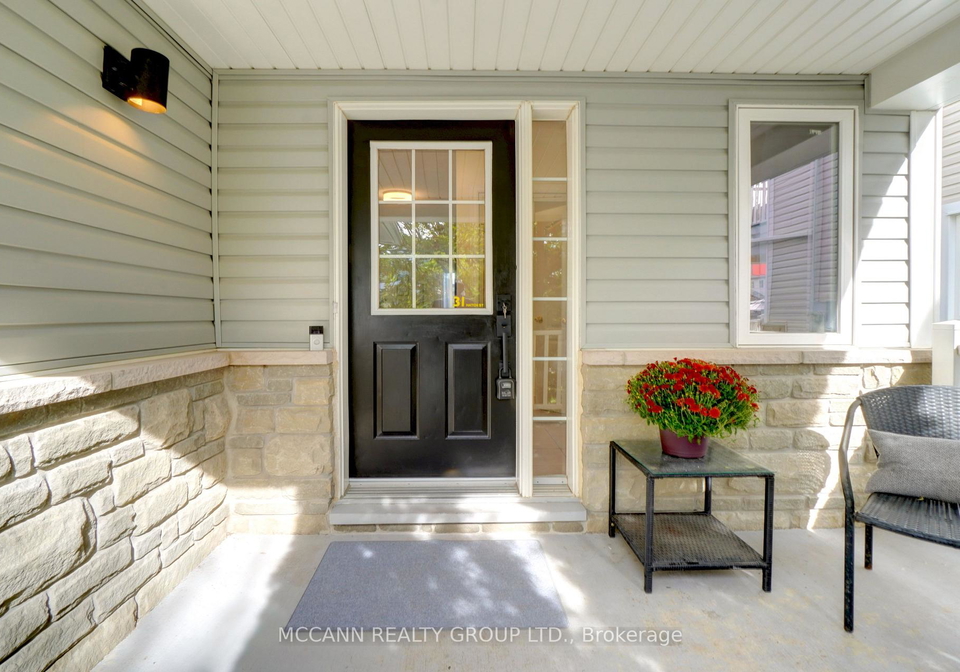 31-hatch-street-whitby-ontario-e13807398