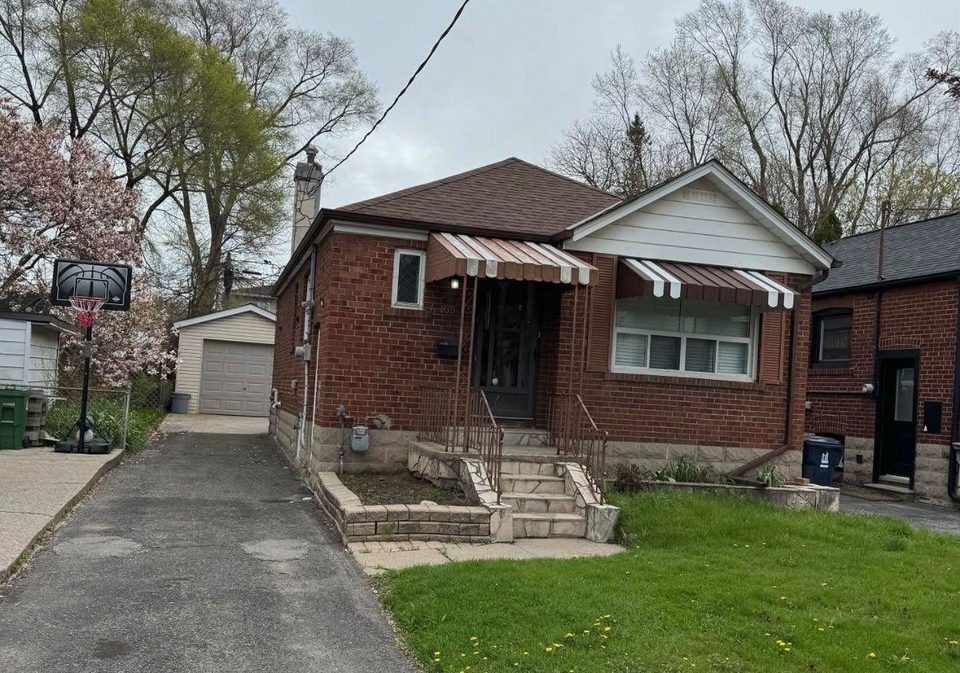 105-st-hubert-avenue-toronto-east-york-ontario-e13807566