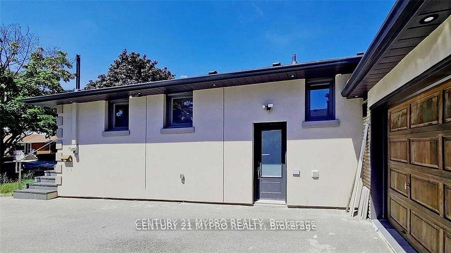 23-mozart-avenue-e-toronto-scarborough-ontario-e13807680