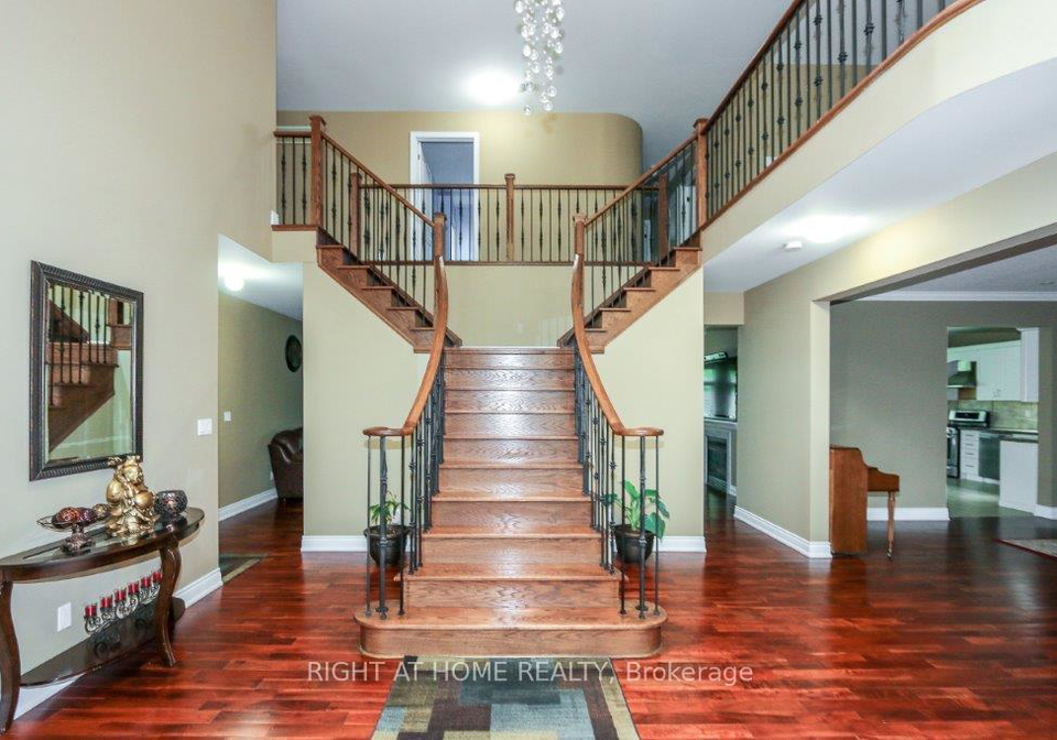4441-lawrence-avenue-e-toronto-scarborough-ontario-e13807894